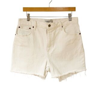 Abercrombie & Fitch 90s Straight Ultra High Rise Jean Shorts White Size 31